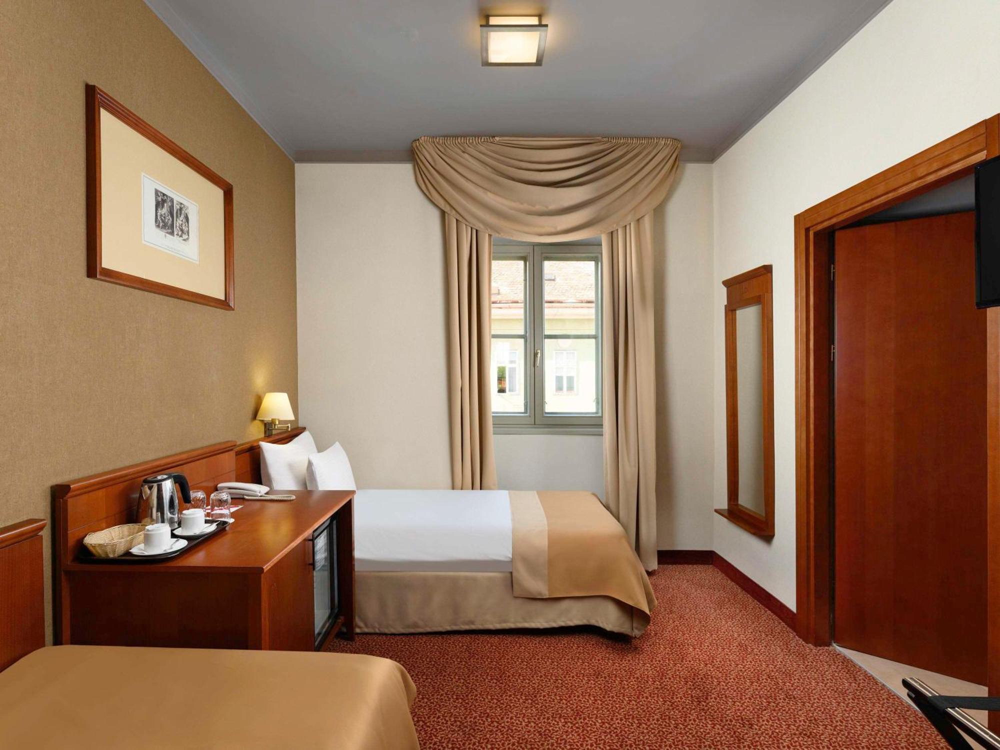 Mercure Szekesfehervar Magyar Kiraly Dış mekan fotoğraf
